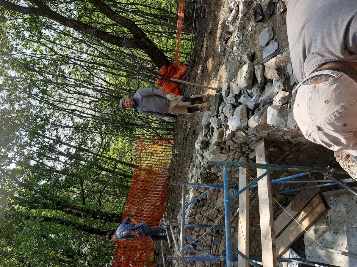 Lavori di consolidamento murature ghiacciaia