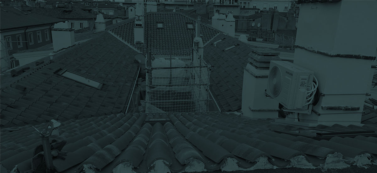 Nuova copertura in fase di completamento